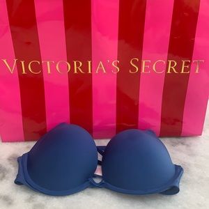 PINK Victoria’s Secret Bra Push up Blue  32C
